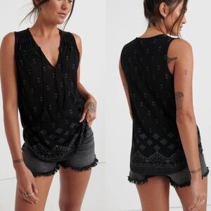 Lucky Brand black boho Drop Needle Tassel Tank top S